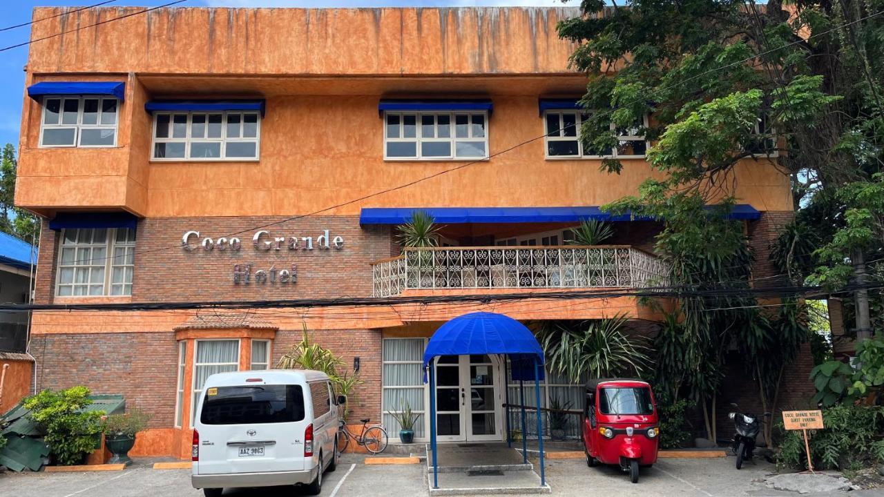 Coco Grande Hotel Dumaguete City Exteriör bild