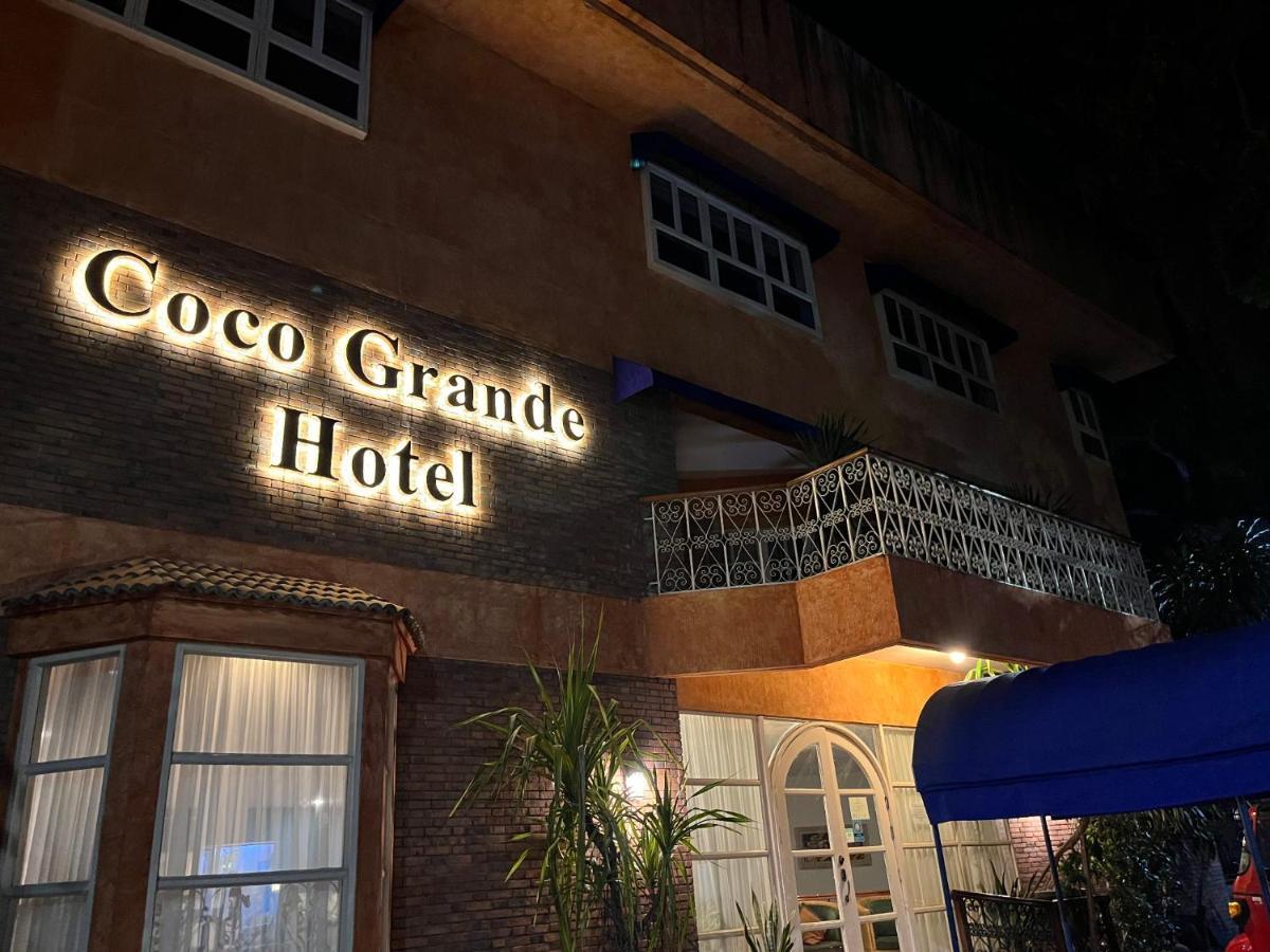 Coco Grande Hotel Dumaguete City Exteriör bild
