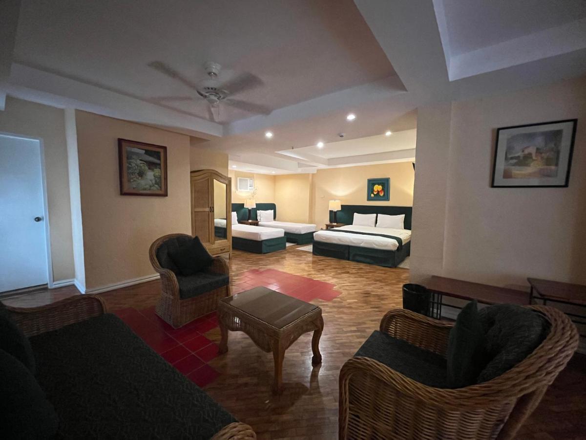 Coco Grande Hotel Dumaguete City Exteriör bild